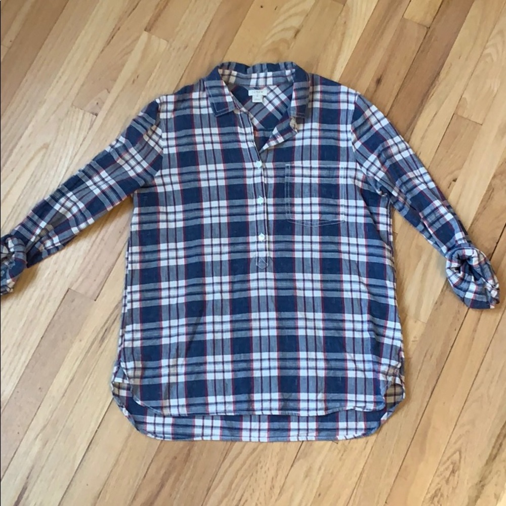 Women’s half button plaid shirt